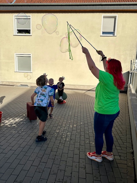 img_8275.jpg img_8275.jpg