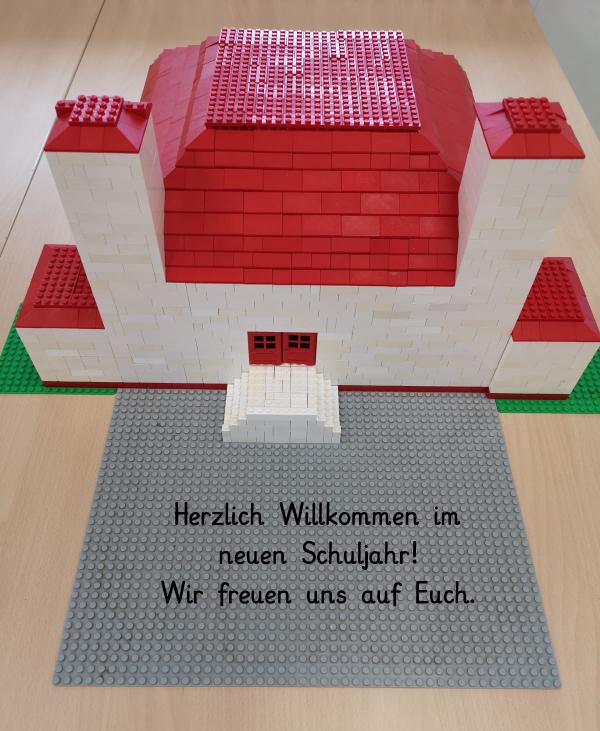 GS Hausen aus Lego
